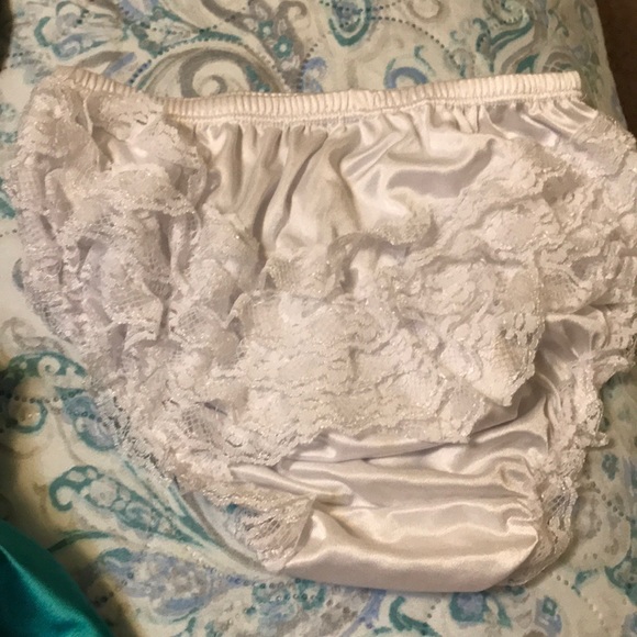 Tea Party Costume - Picture 3 of 3